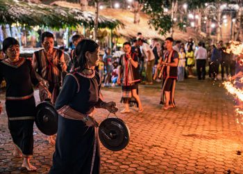 Chợ Phiên làng Măng Đen địa điểm mới